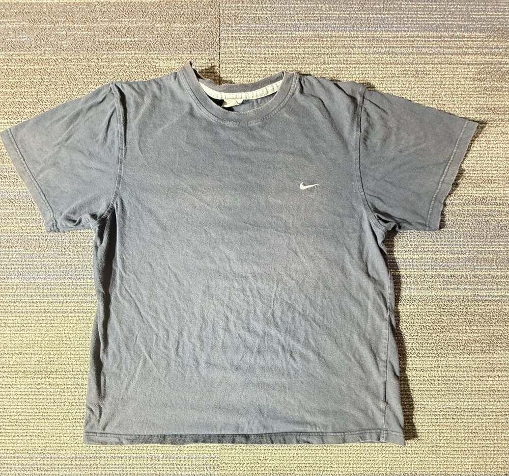 Nike T-Shirt Size L Black Mini Swoosh